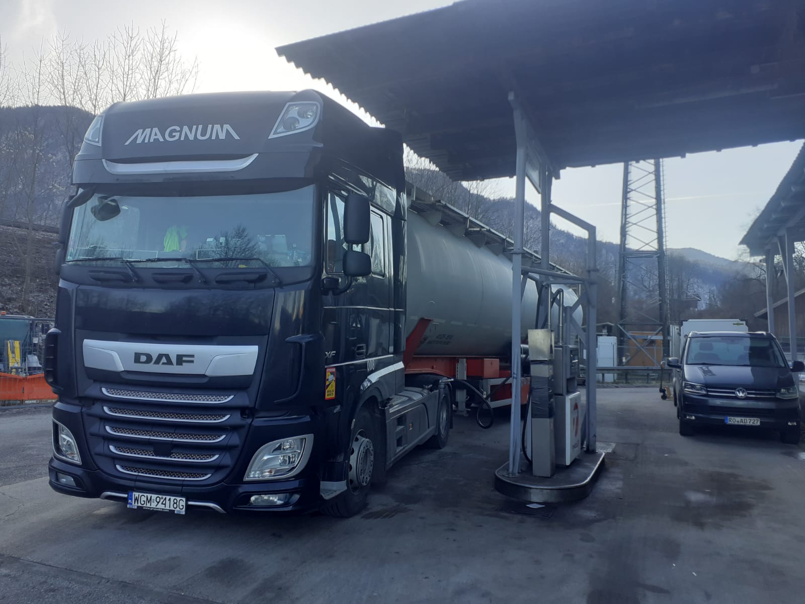 DAF silo trailer hauling bulk materials